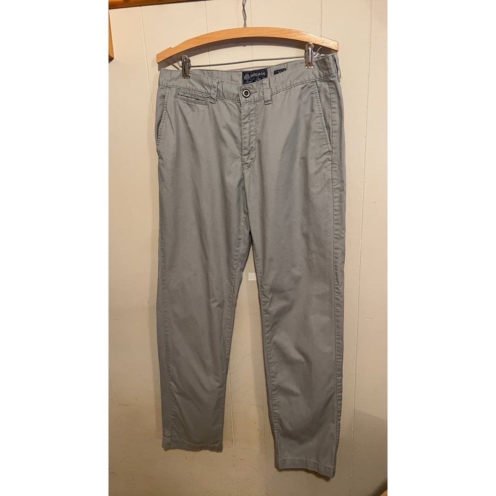 American Rag Men's Gray Chino Pants Size 32
